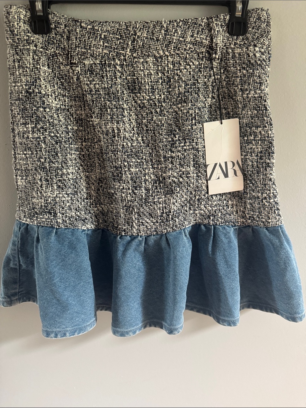 NWT Zara Textured Tweed & Denim Ruffle Mini Skirt | Size M